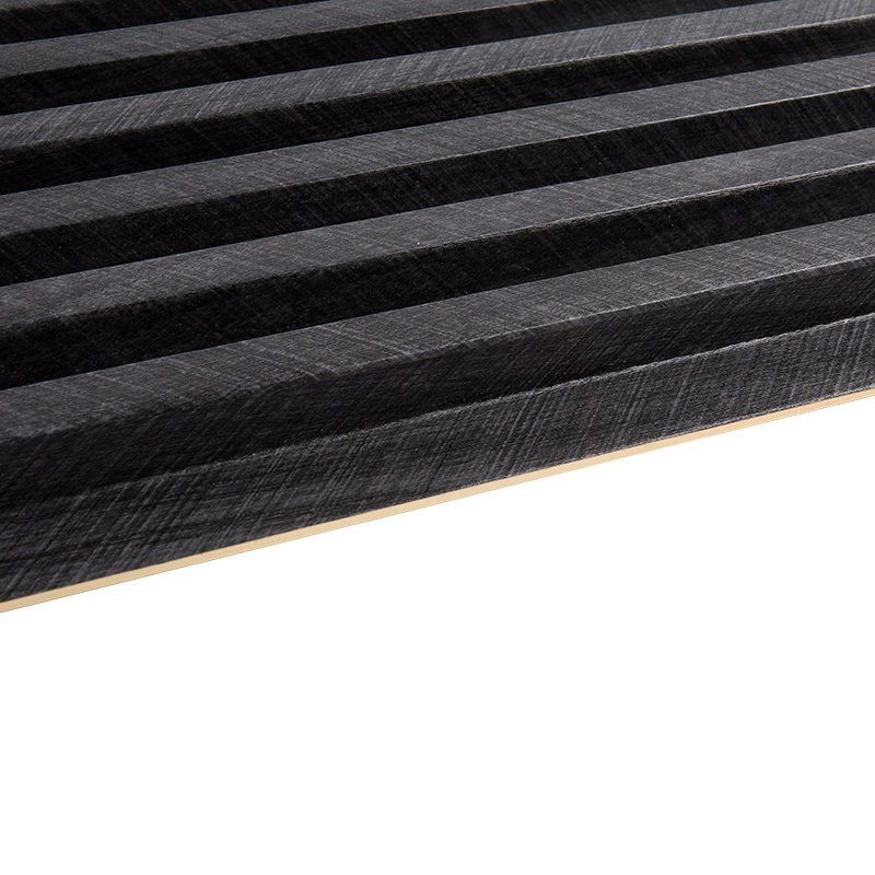 Modernong Eco-Friendly Dekorasyon na Wall at Ceiling WPC Fluted Panel (Laki ng cell 10*4.2) YXWPC16018